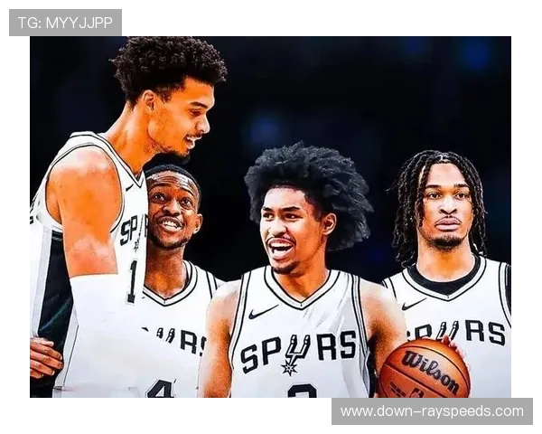 文班亚马谈与福克斯配合,称化学反应良好 文班亚马谈与福克斯配合,称化学反应良好